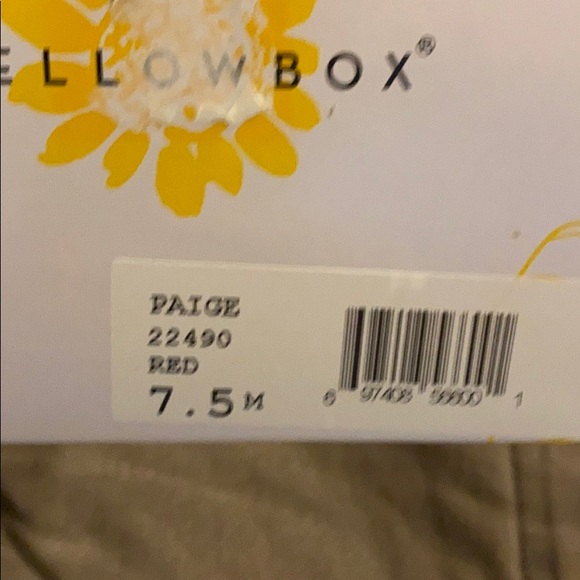 New in box women’s 7.5 - Picture 2 of 4